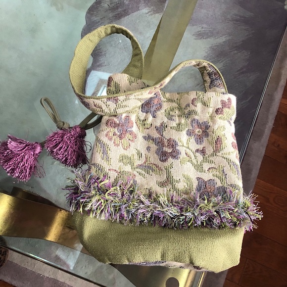 Handbag Beautifully HandCrafted by Designer SB - Picture 1 of 9